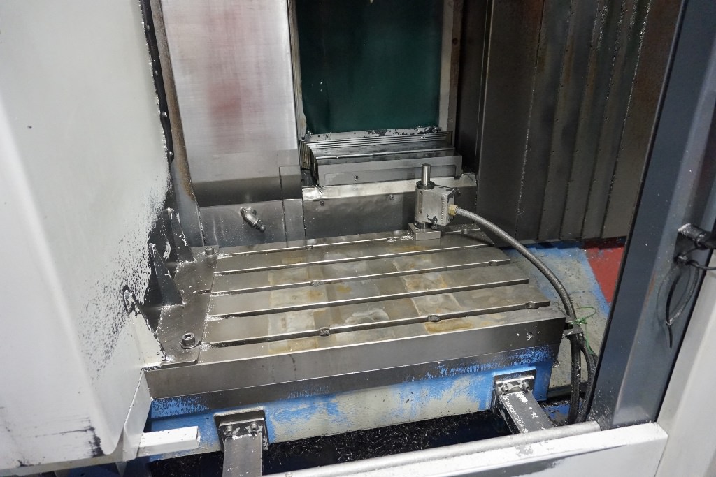 MAZAK VTC-200C  2000